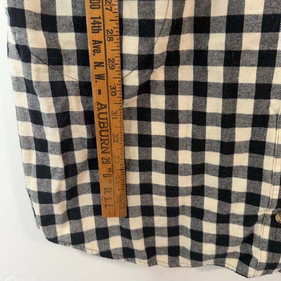 Duluth Trading Co Women's Free Swingin' Flannel Shirtdress Plaid Black Cream L - Picture 4 of 10